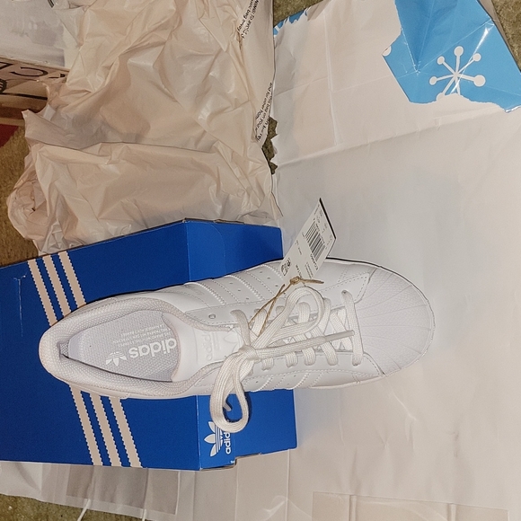 Adidas Superstar - Picture 5 of 5